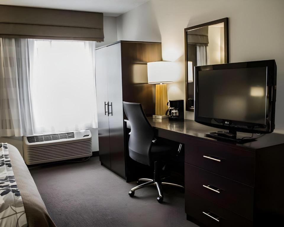 Sleep Inn Geistown Екстериор снимка