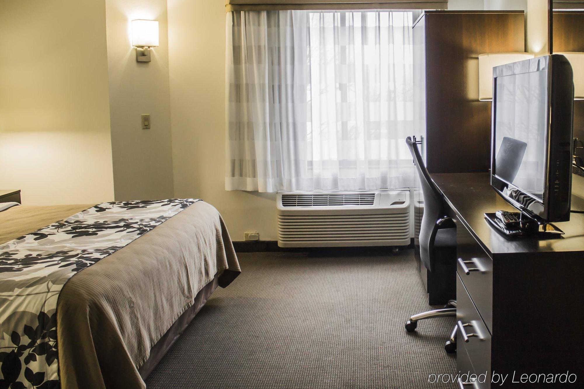 Sleep Inn Geistown Екстериор снимка