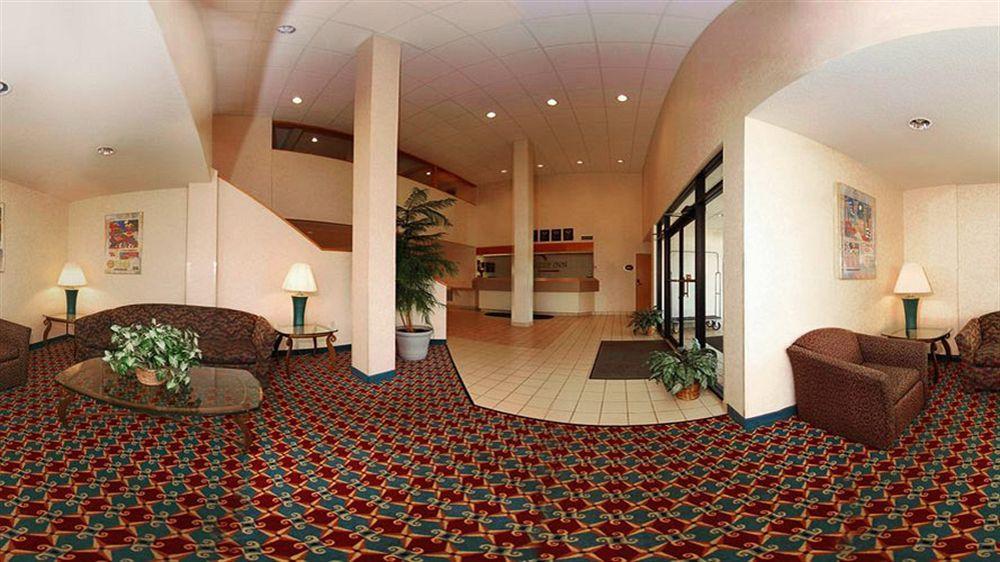 Sleep Inn Geistown Екстериор снимка